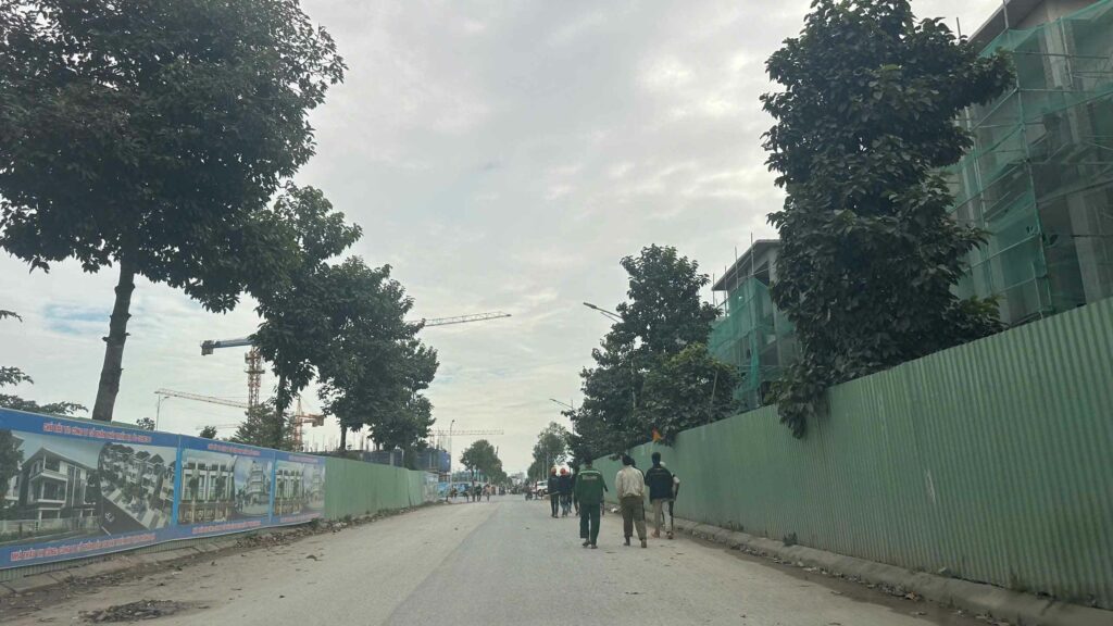 không khi sôi động