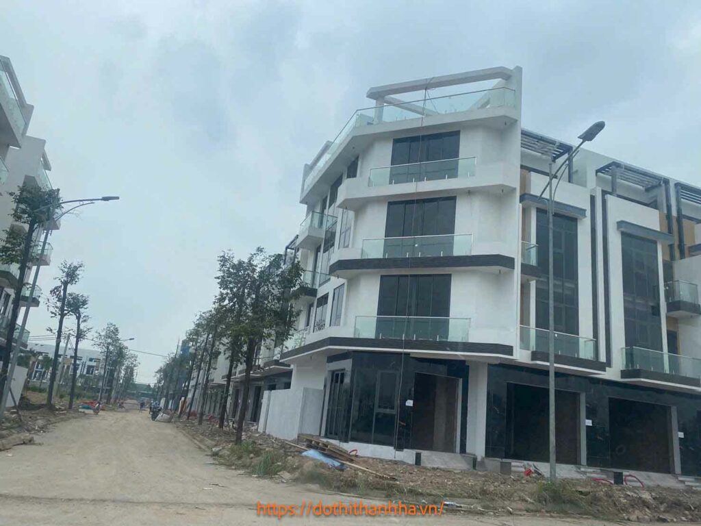 Thuê Liền Kề Thanh Hà Làm Showroom